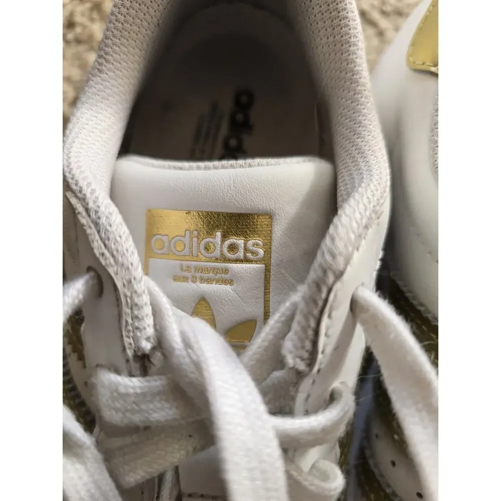 Adidas Superstar Men's White Gold Lace Up Low Top Leather Sneakers FX7483 - Picture 5 of 8